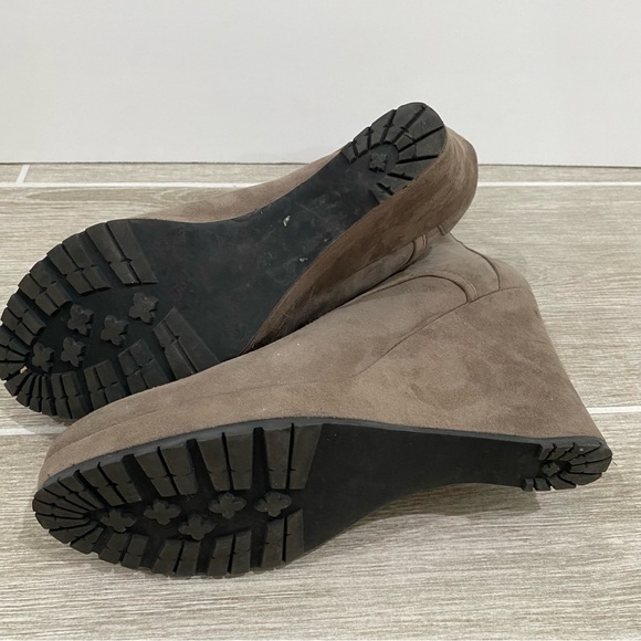 Antica Cuoieria Suede Taupe Neutral Platform Wedge Retro Lace Up Bootie. - Picture 4 of 10